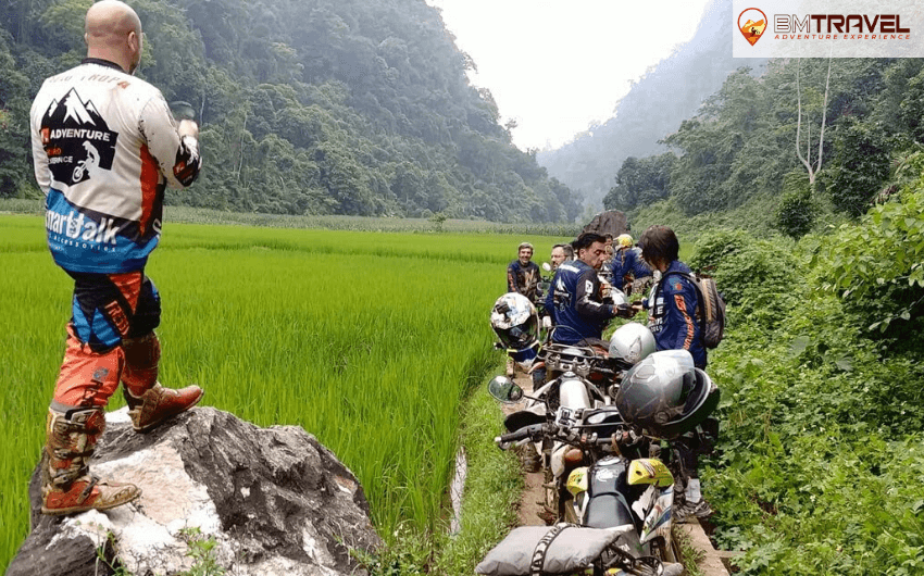 North Vietnam Motorbike Tour from Hanoi to Halong Bay – 10 days