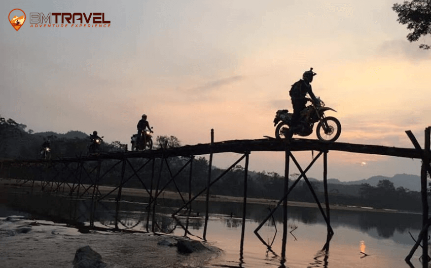 North Vietnam Motorbike Tour from Hanoi to Ba Khan - 9 days