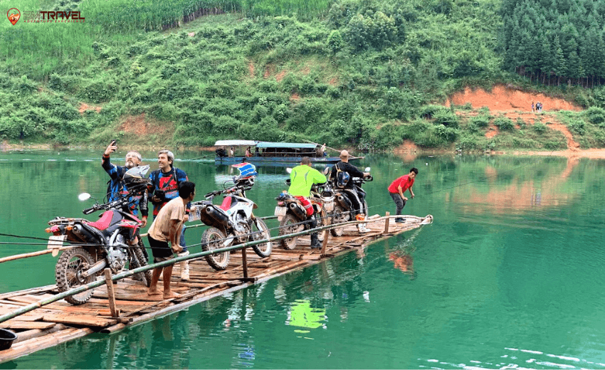 Explore Vietnam with Bm Travel Adventure 